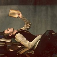 Читать любимую книгу в поездке
